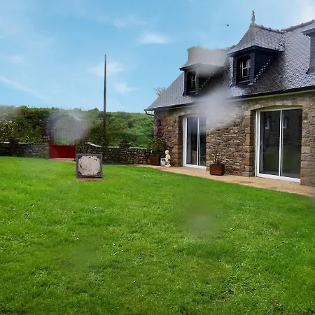 La Forge De La Fontaine Pléhédel